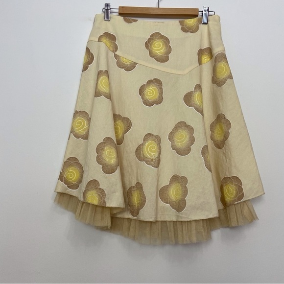 ⸻
AMS Ruffle Tulle A-Line Skirt Yellow Floral Embroidery Romantic Festival Larg - Picture 3 of 13